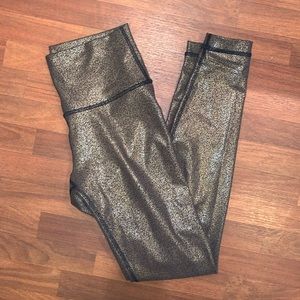 28’ Wunder Under (Gold foil)